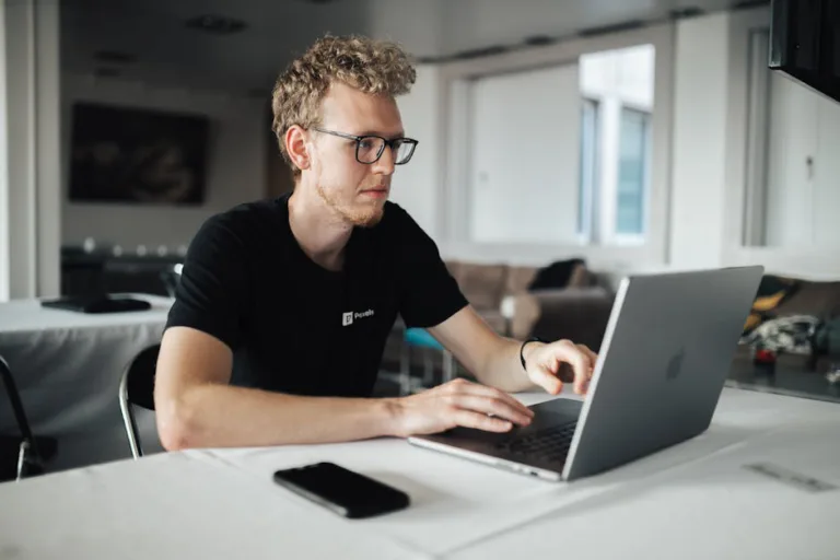 männer online-erpressung